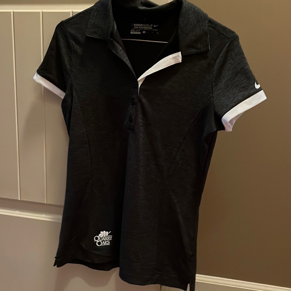 Quarry Oaks Nike golf top